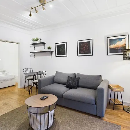 Apartmán Charming 1br In The Heart Of Bairro Alto | By Airnest Lisboa