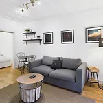 Charming 1br In The Heart Of Bairro Alto | By Airnest *