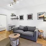 Appartement Charming 1br In The Heart Of Bairro Alto | By Airnest Lisboa